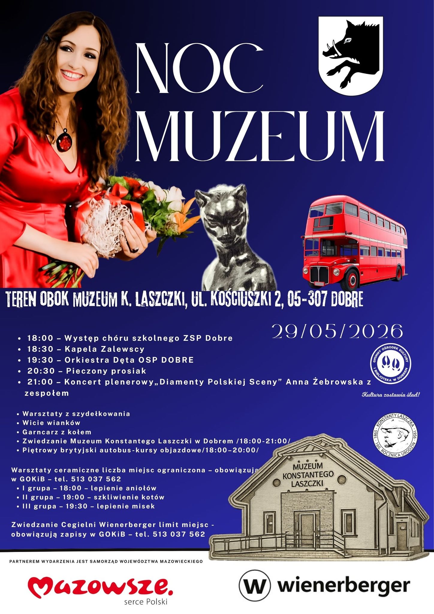 Plakat promuje Noc Muzeum obok Muzeum Laszczki, z koncertami i atrakcjami. Dominuje granatowe tło z czerwonym autobusem. Kobieta w czerwonej sukience trzyma kwiaty.